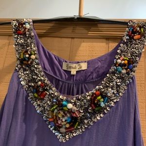 Hannah Jo Beautiful Sleeveless Embellished Top Lrg